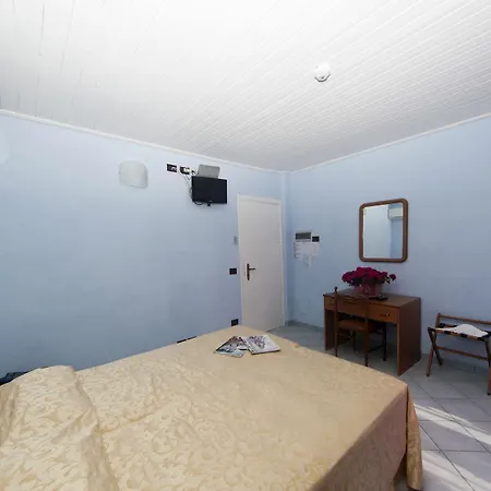 Franca Hotel 3*
