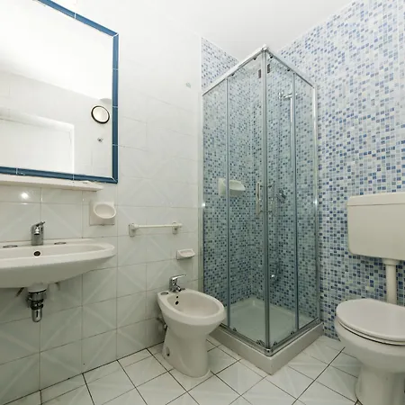 Franca Hotel 3*