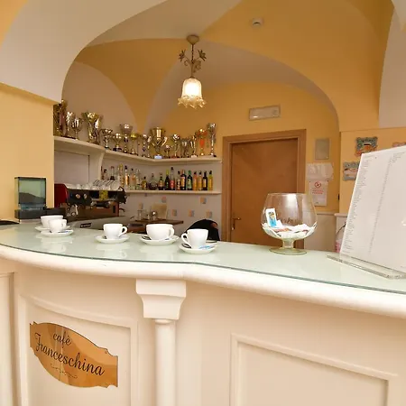 Hotel Franca 3*